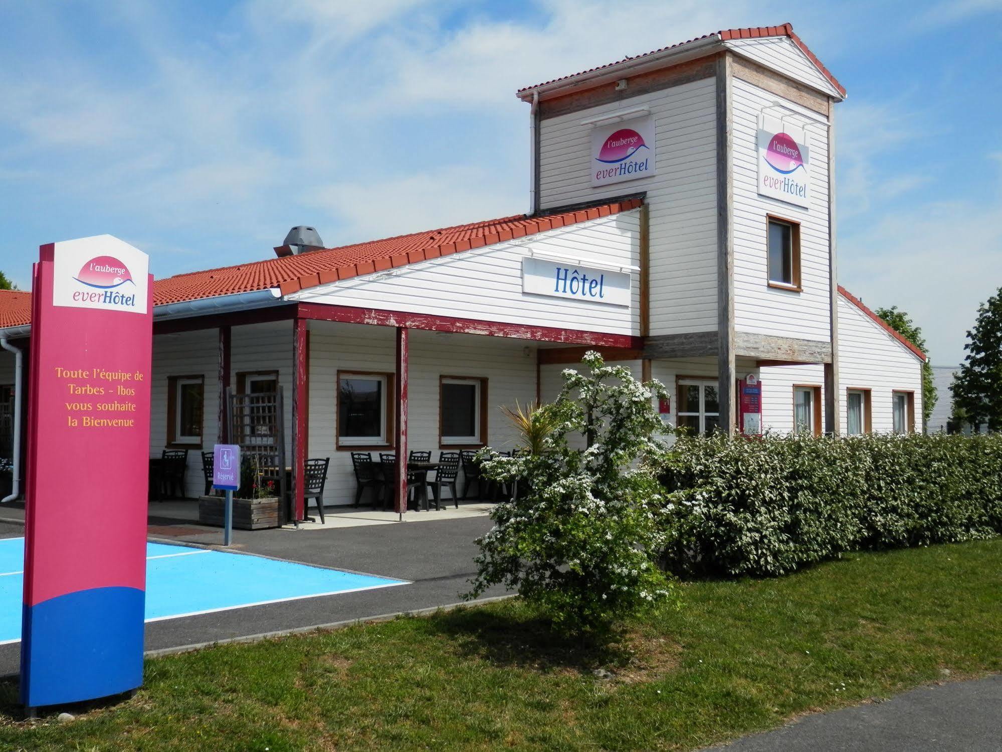 Everhotel De Tarbes-Ibos 외부 사진